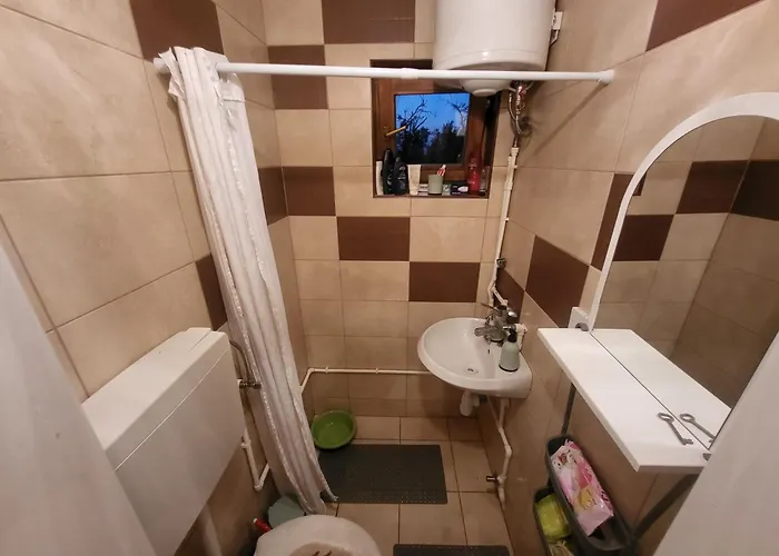 Feriehus Studenac Mionica Sevrljuge